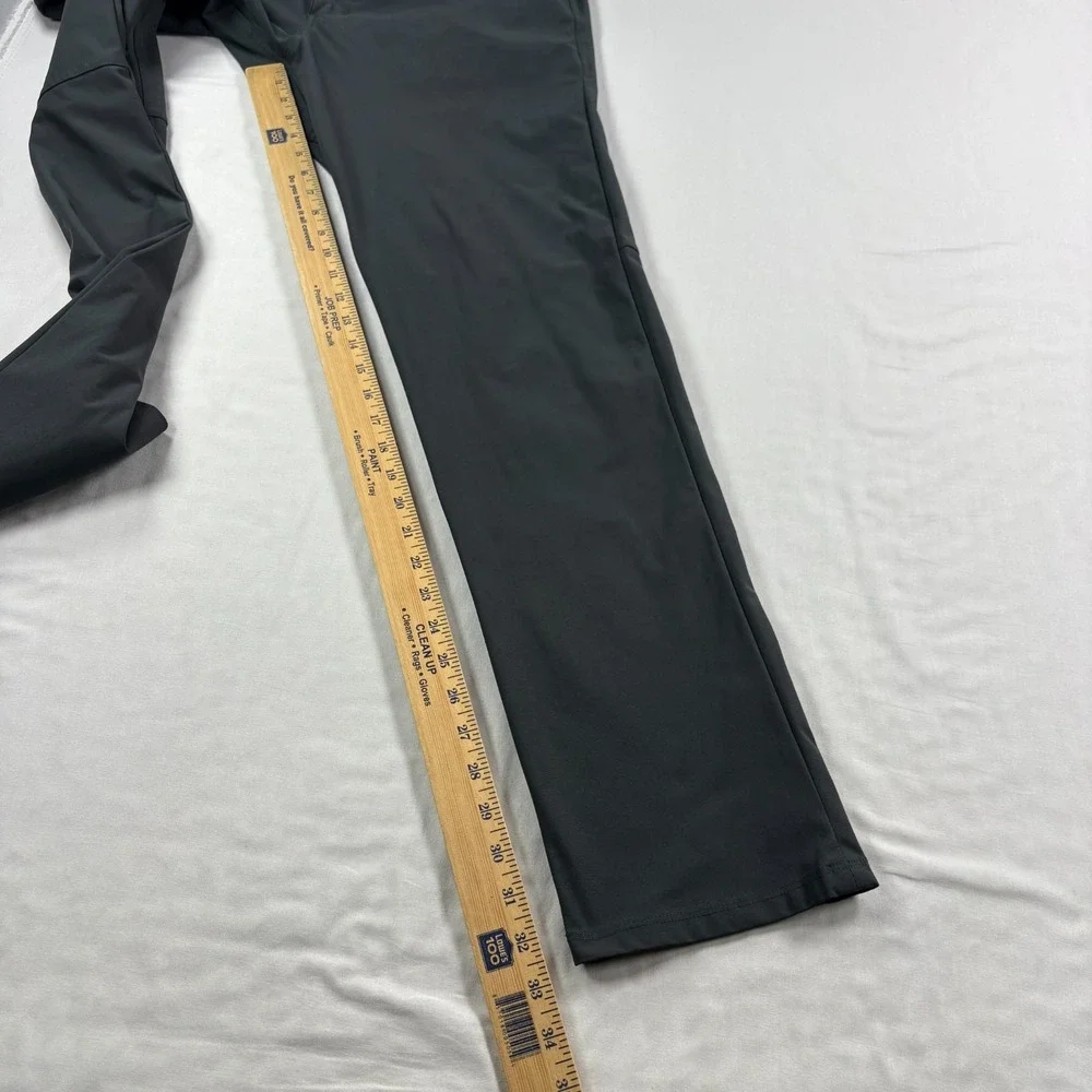 Lululemon ABC Pants Mens 33x33 Gray Chino Waprstreme Classic Fit Golf Tech